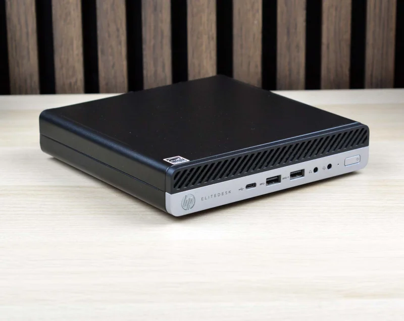 Mini komputer HP 705 G4 A10 9700E 8GB DDR4 128GB NVMe m.2 Win10H klasa B