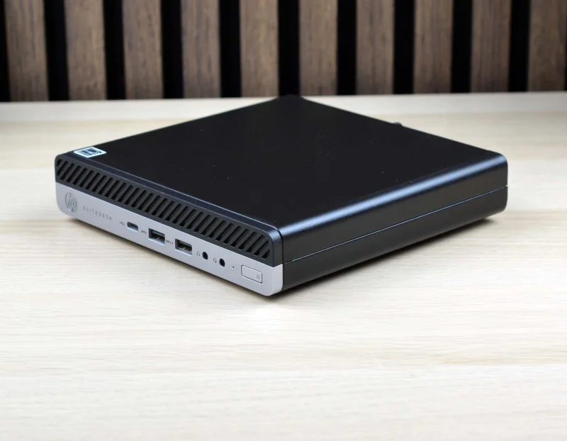 Mini komputer HP 705 G4 A10 9700E 8GB DDR4 128GB NVMe m.2 Win10H klasa B